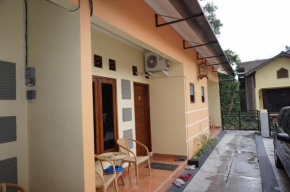 QQ Guesthouse